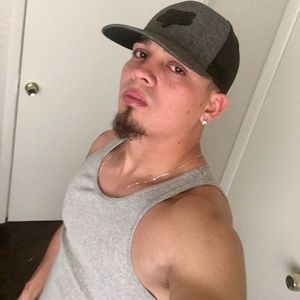 Meet your Posher, Tomás